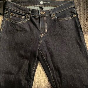 Size 6/28 gap legging dark navy